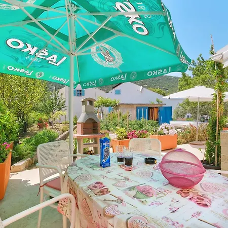 House Anka Peaceful With Private Parking On Losinj Island Сasa de vacaciones Sveti Jakov