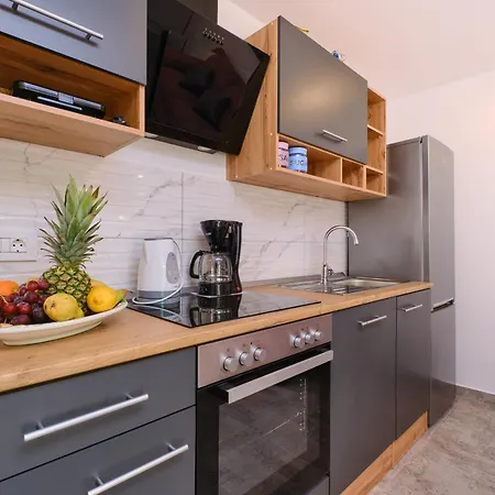House Anka Peaceful With Private Parking On Losinj Island Сasa de vacaciones Sveti Jakov