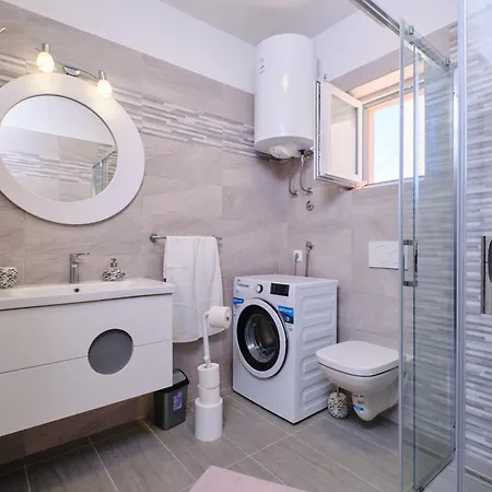 House Anka Peaceful With Private Parking On Losinj Island Сasa de vacaciones *